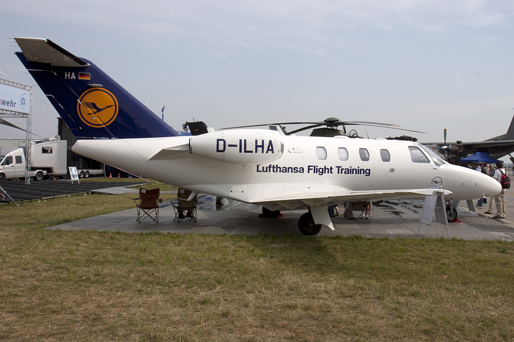 Lufthansa - Flight Training, D-ILHA, Cessna, 525A CJ, 11.06.2010, SXF, Berlin-Schnefeld, Germany 


