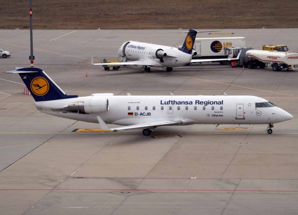 Lufthansa Regional (CityLine), D-ACJB, Bombardier CRJ-200 LR, 2008.01.21, STR, Stuttgart, Germany