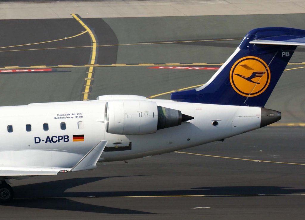 Lufthansa Regional (CityLine), D-ACPB (Rdesheim am Rhein), Bombardier CRJ-700 ER, 2008.09.26, DUS, Dsseldorf, Germany