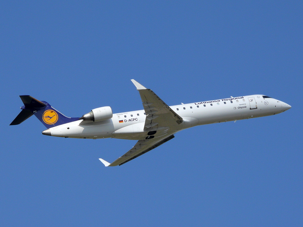 Lufthansa Regional (CityLine); D-ACPC; Canadair Regional Jet CRJ701ER. Flughafen Dsseldorf. 26.09.2009.