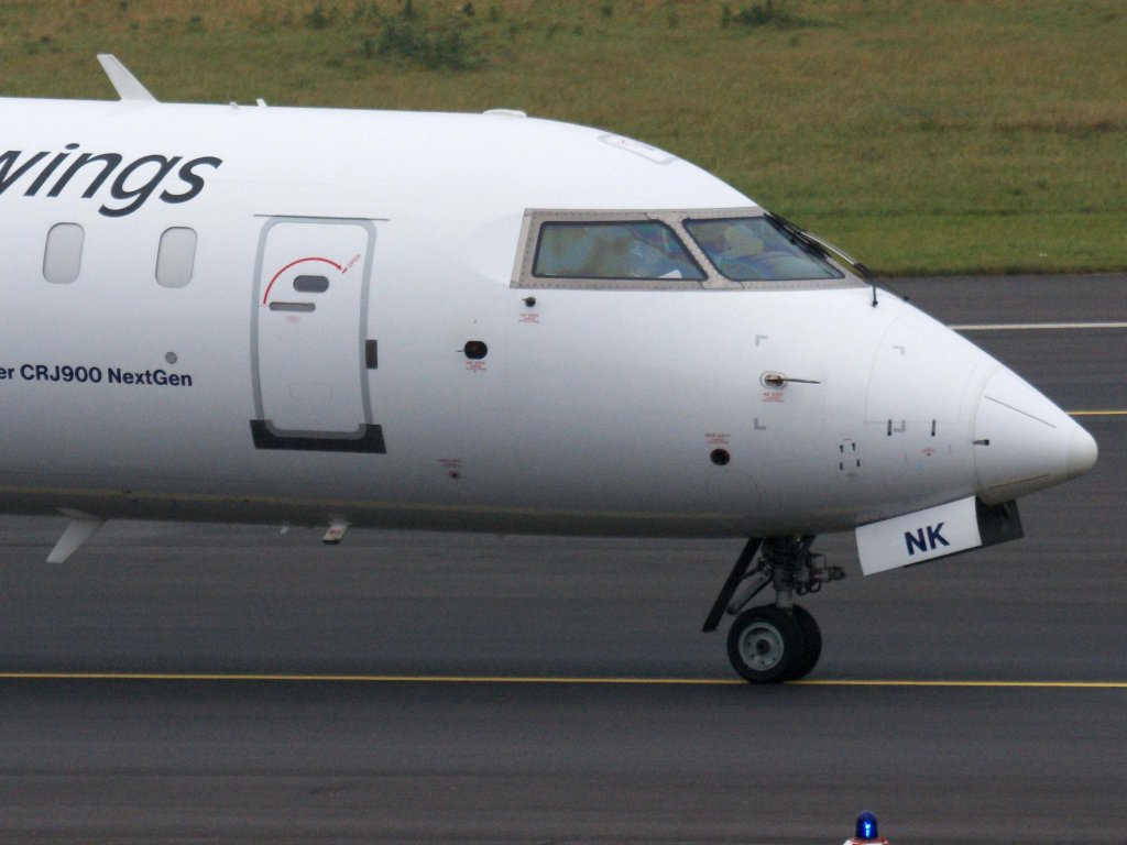 Lufthansa Regional (Eurowings), D-ACNK  ohne Namen , CRJ-900 NG (Bug/Nose), 13.11.2011, DUS-EDDL, Dsseldorf, Germany 