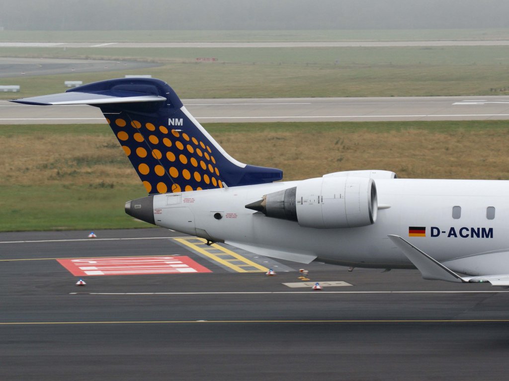 Lufthansa Regional (Eurowings), D-ACNM  ohne Namen , CRJ-900 NG (Seitenleitwerk/Tail), 13.11.2011, DUS-EDDL, Dsseldorf, Germany 
