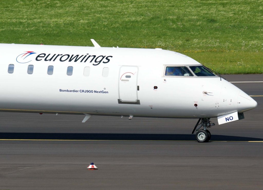 Lufthansa Regional (Eurowings), D-ACNO, Bombardier CRJ-900 NG (Bug/Nose), 2010.08.28, DUS-EDDL, Dsseldorf, Germany 

