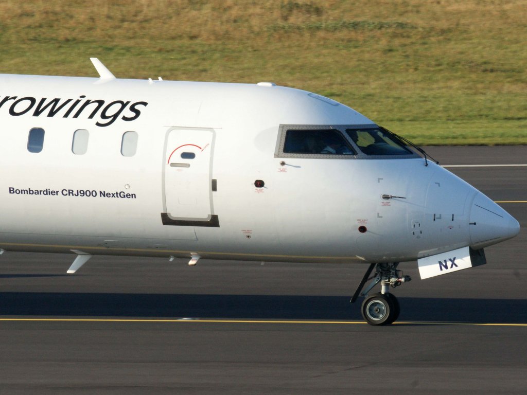 Lufthansa Regional (Eurowings), D-ACNX  ohne Namen , Bombardier, CRJ-900 NG (Bug/Nose), 13.11.2011, DUS-EDDL, Dsseldorf, Germany 


