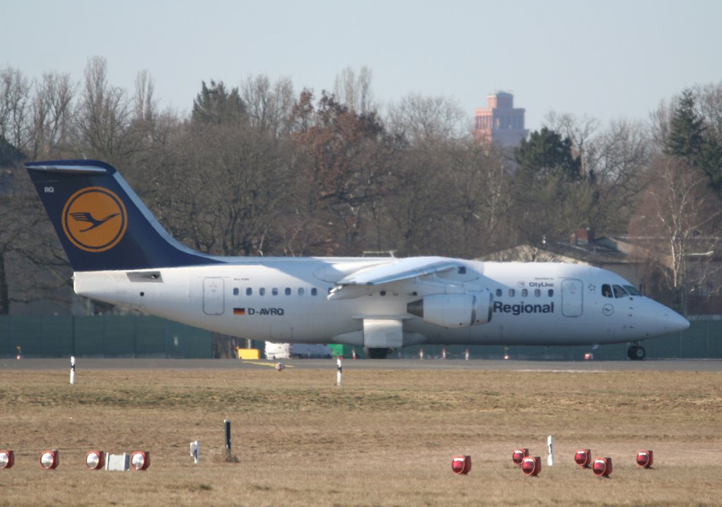 Lufthansa Regional(CityLine) Avro Regjet RJ85 D-AVRQ am 06.03.2011 auf dem Flughafen Berlin-Tegel