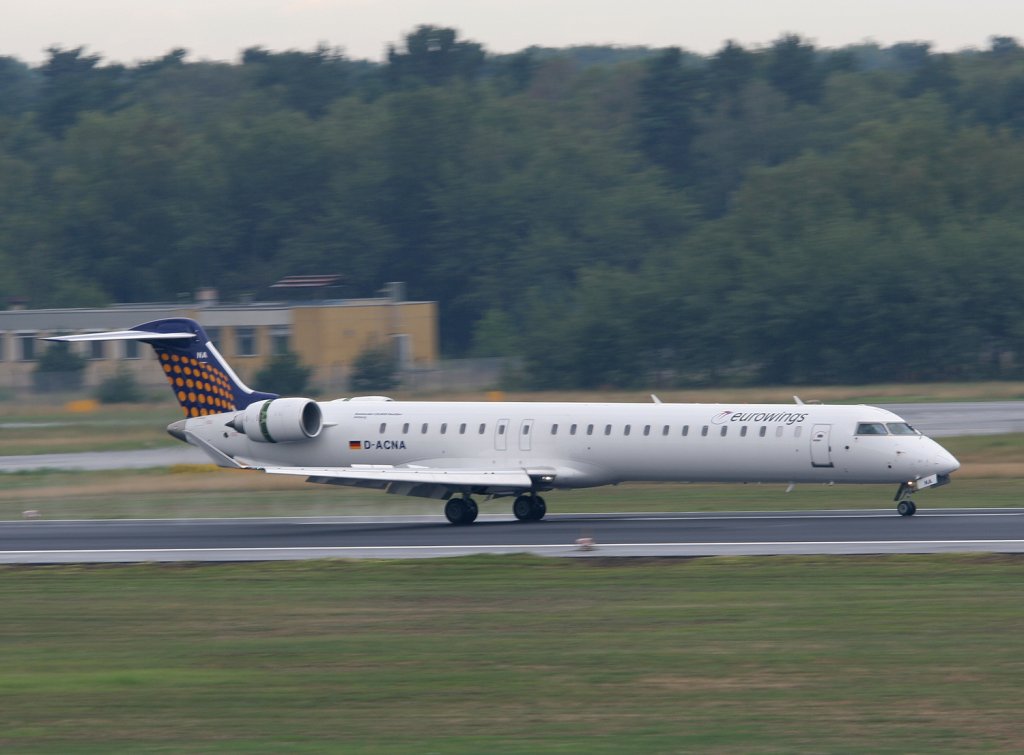 Lufthansa Regional(Eurowings) Canadair Regjet CRJ900LR D-ACNA nach der Landung in Berlin-Tegel am 04.09.2010