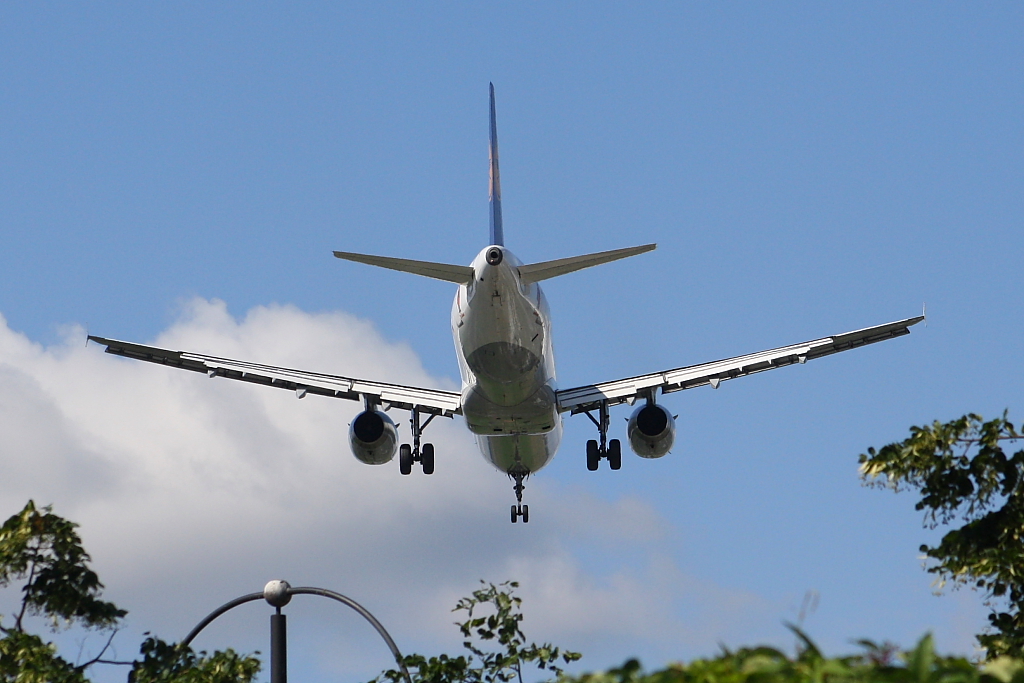 Lufthansa
Airbus A321-100
TXL Berlin [Tegel], Germany
19.08.10