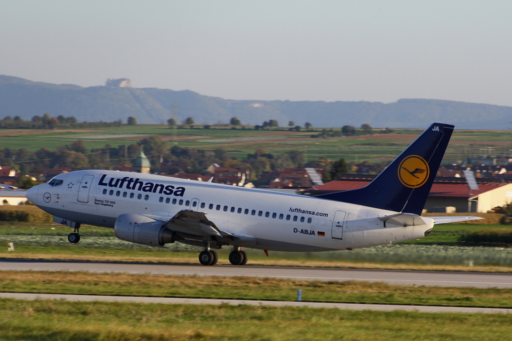Lufthansa
Boeing 737-530
D-ABJA
Stuttgart
10.10.10