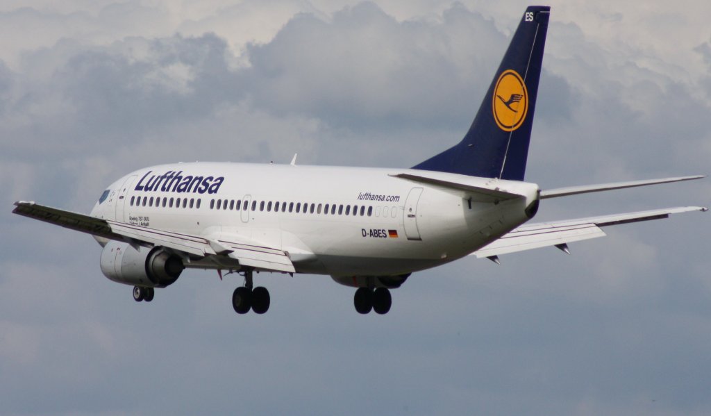 Lufthansa,D-ABES,Boeing 737-330,25.06.2011,HAM-EDDH,Hamburg,Germany