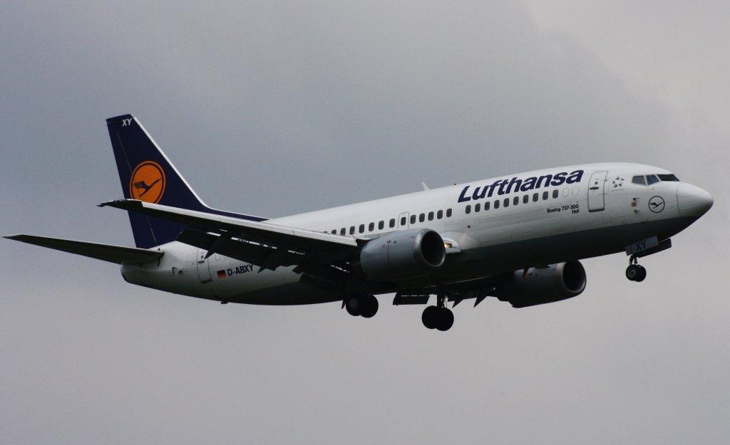 Lufthansa,D-ABXY,(c/n24563),Boeing 737-330,04.05.2012,HAM-EDDH,Hamburg,Germany