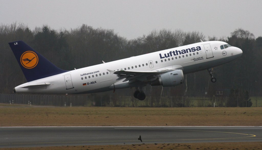 Lufthansa,D-AILK,(c/n679),Airbus A319-114,02.03.2013,HAM-EDDH,Hamburg,Germany