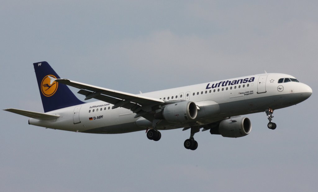 Lufthansa,D-AIPF,(c/n 083),Airbus A320-211,20.04.2012,HAM-EDDH,Hamburg,Germany