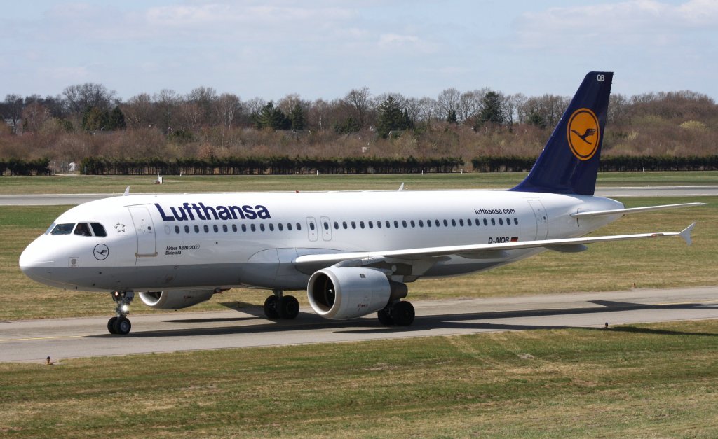 Lufthansa,D-AIQB,(c/n200),Airbus A320-211,20.04.2013,HAM-EDDH,Hamburg,Germany
