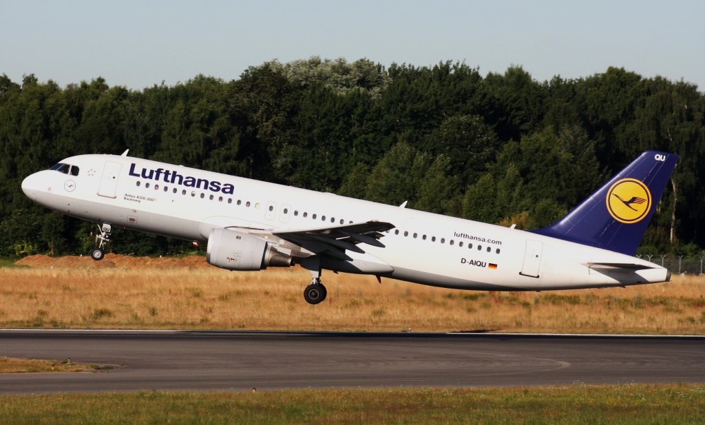 Lufthansa,D-AIQU,(c/n1367),Airbus A320-211,21.07.2013,HAM-EDDH,Hamburg,Germany