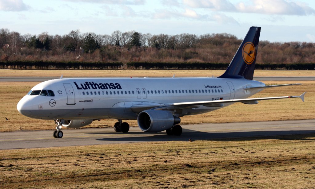 Lufthansa,D-AIZI,(c/n4398),Airbus A320-214,02.02.2013,HAM-EDDH,Hamburg,Germany