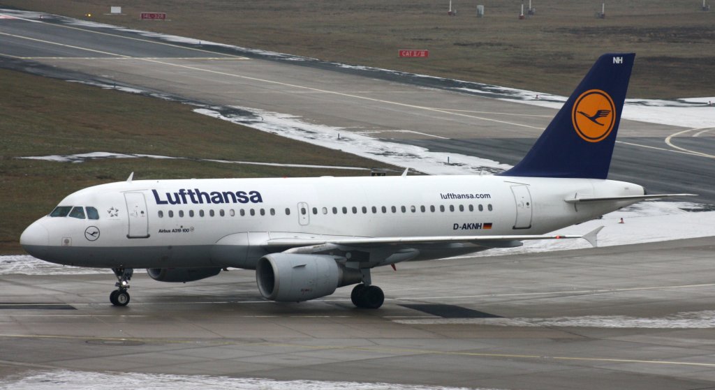 Lufthansa,D-AKNH,(c/n794),Airbus A319-112,14.01.2013,CGN-EDDK,Kln-Bonn,Germany