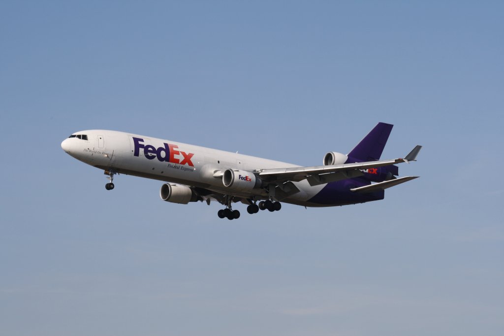 McDonnell Douglas MD-11 - N591FE - FedEX

im Landeanflug auf Frankfurt/Main am 21. Mrz 2009