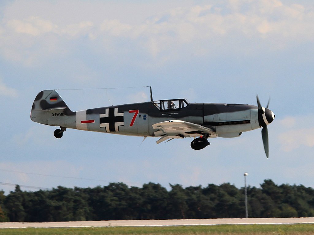 Messerschmitt Air Company MAC BF-109G4 D-FWME beim Start zur Flugvorfhrung auf der ILA 2012 am 13.09.2012