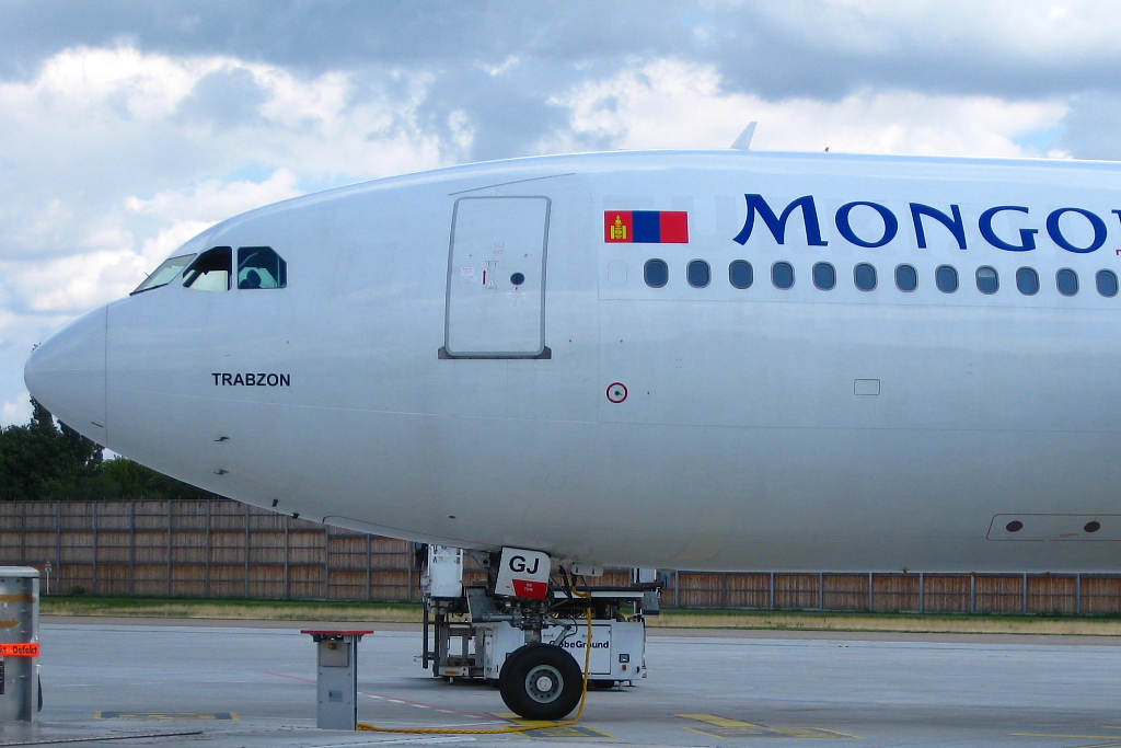 MIAT Mongolian Airlines
Airbus A330
Berlin-Tegel
19.08.10
