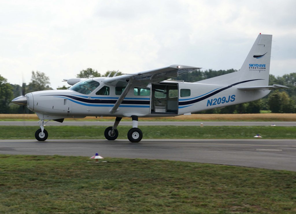 N209JS, Cessna 208 Grand Caravan, Skydive Stadtlohn, 09.07.2011, EDLS, Stadtlohn-Vreden, Germany 

