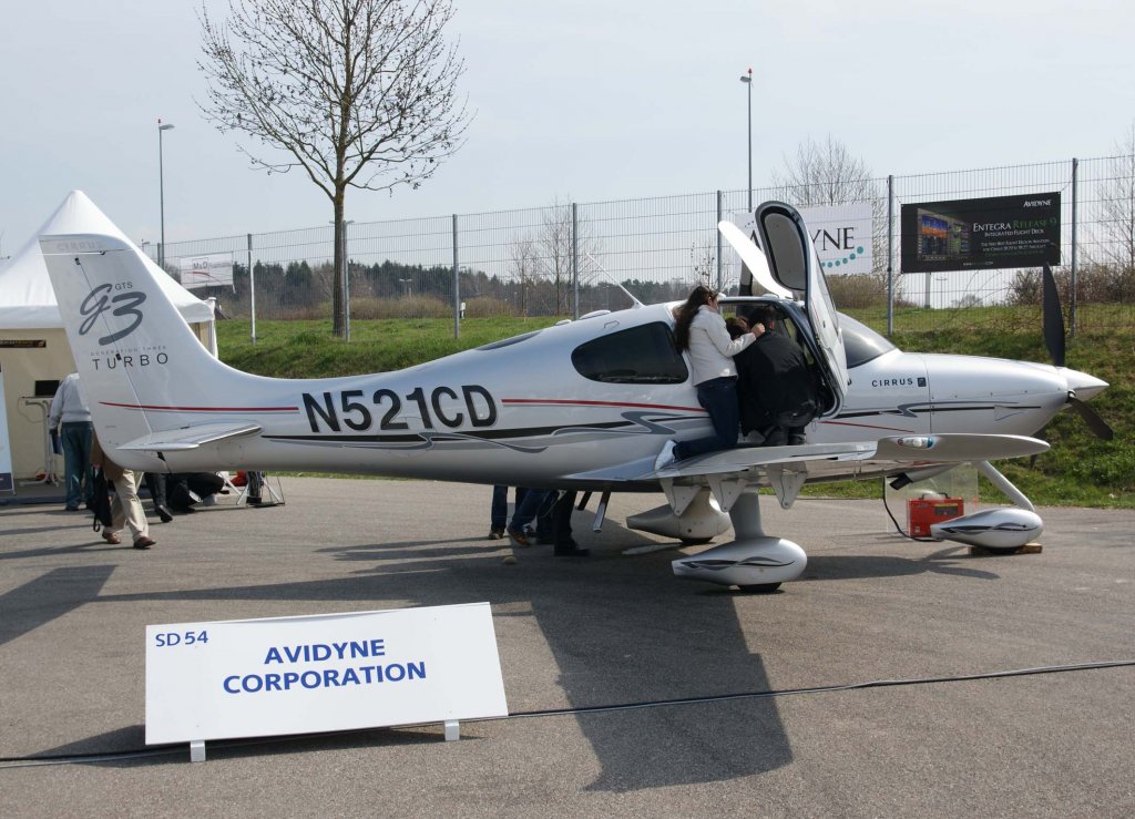 N521CD, Cirrus SR-22 G-3 GTS, 2010.04.08, FDH-EDNY, Friedrichshafen (Aero 2010), Germany 


