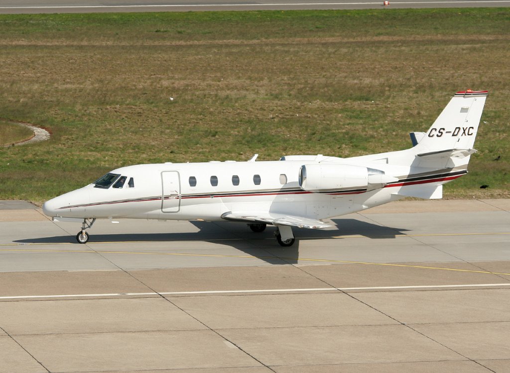 NetJets Europe Cessna 560XLS Ciation XLS bei der Ankunft in Berlin-Tegel am 28.04.2012