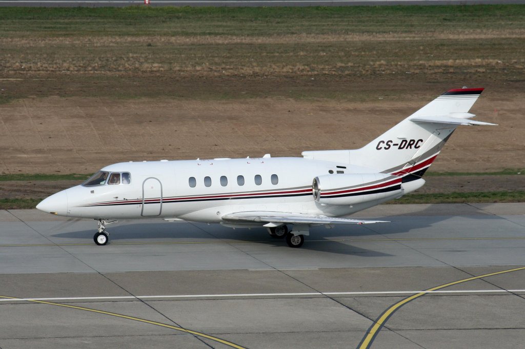 NetJets Europe Raytheon Hawker 800XP CS-DRC am 01.11.2009 auf dem Flughafen Berlin-Tegel