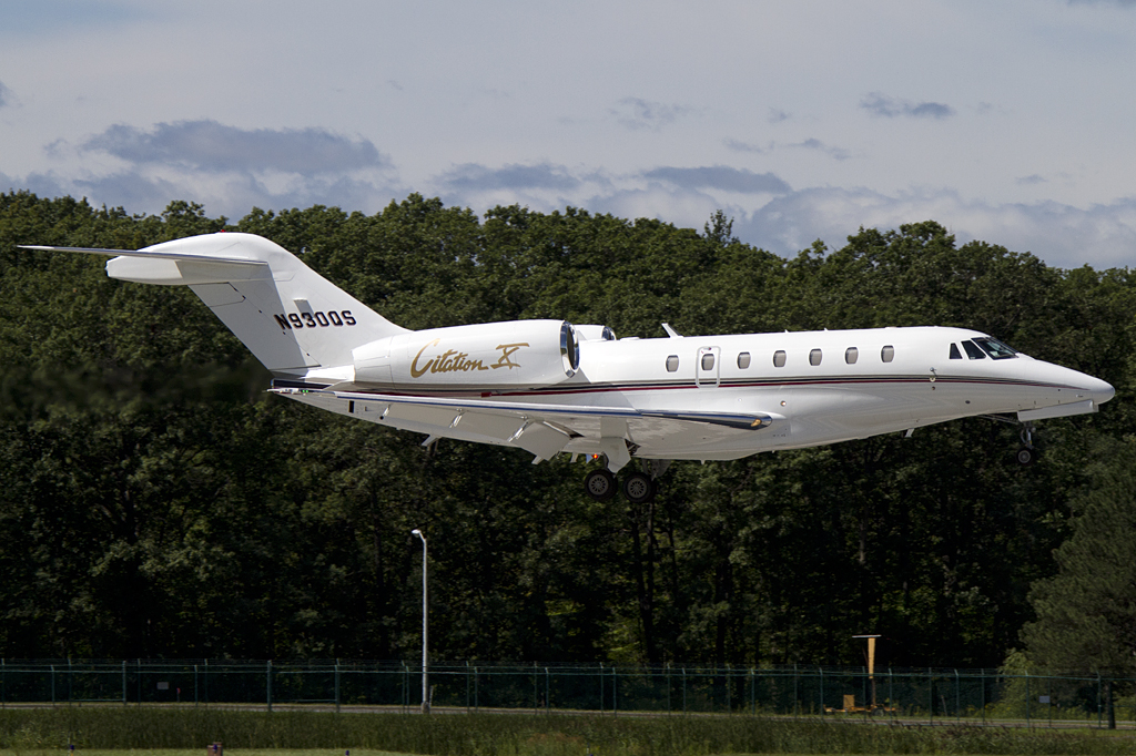 NetJets, N930QS, Cessna, 750 Citation X, 29.08.2011, ALB, Albany, USA




