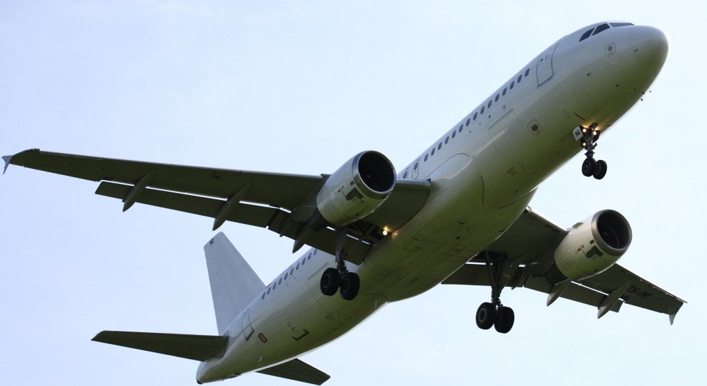 Nouvelair,TS-INI,(c/n301),Airbus A320-211,02.09.2012,HAM-EDDH,Hamburg,Germany