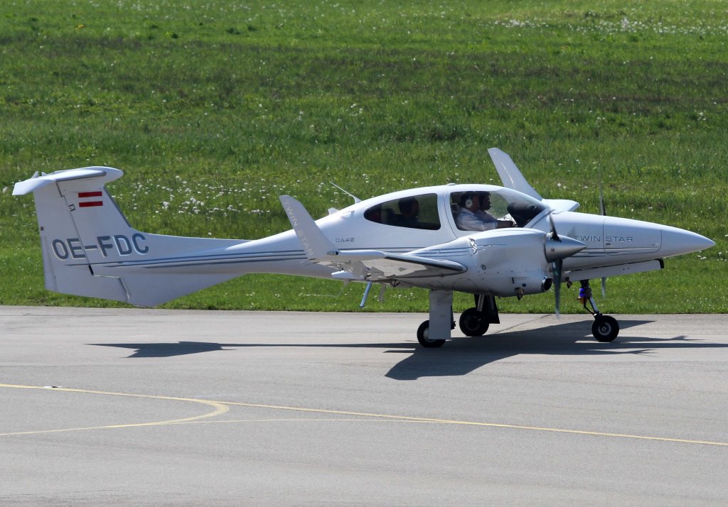 OE-FDC, Diamond, DA-42 TwinStar, 24.04.2013, EDNY-FDH, Friedrichshafen, Germany