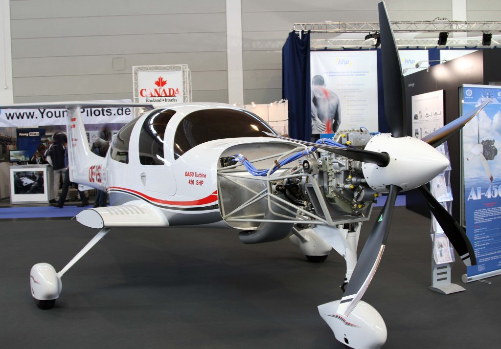 OE-V50, Diamond, DA-50 Turbine  mockup , 24.04.2013, Aero 2013 (EDNY-FDH), Friedrichshafen, Germany