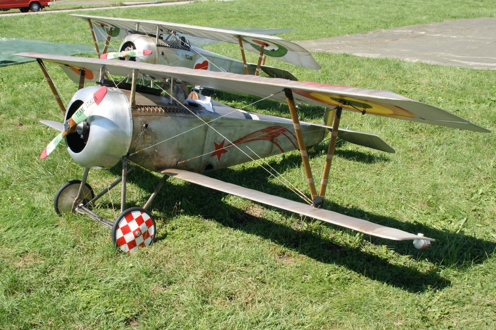 ohne, Nieuport 17 , 40-Jahre Jubilums-Airmeeting des DMFV (Deutscher Modellflieger Verband) auf dem Flugplatz der Fa.  GROB AIRCRAFT  am 07.07.2012 