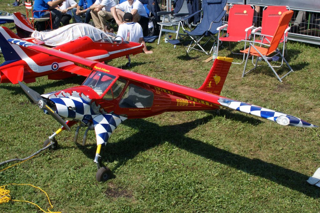 ohne, PLZ-104 Wilga 35, 40-Jahre Jubilums-Airmeeting des DMFV (Deutscher Modellflieger Verband) auf dem Flugplatz der Fa.  GROB AIRCRAFT  am 07.07.2012 

