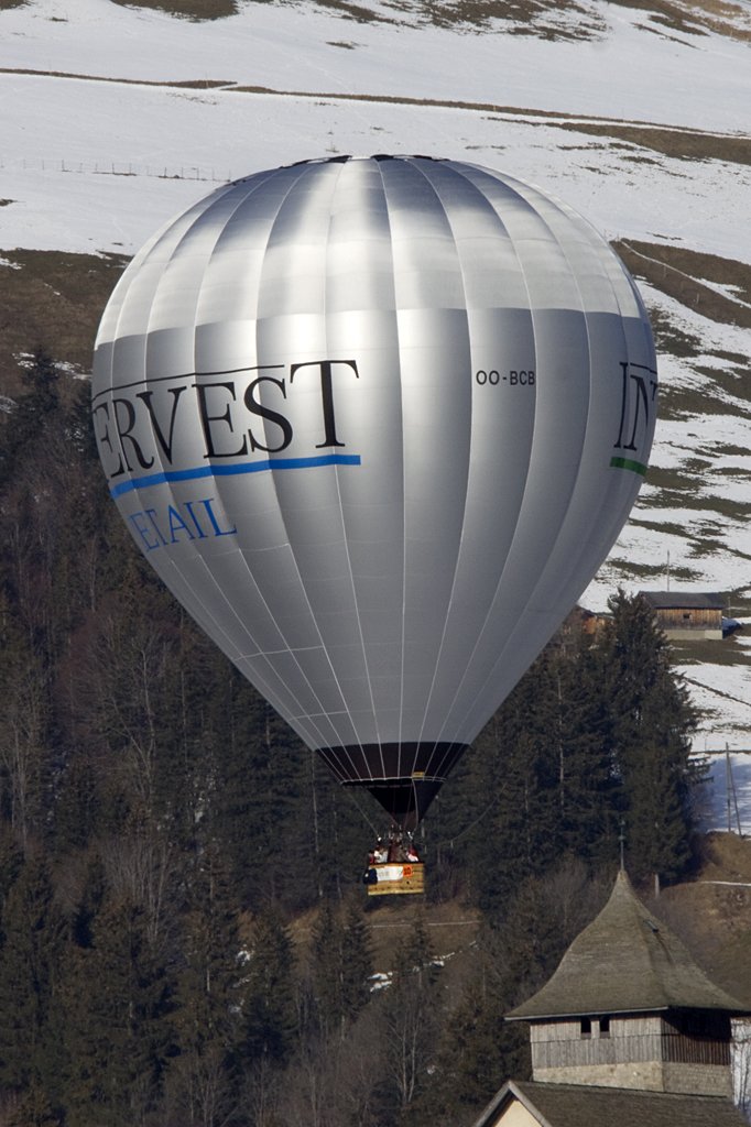 OO-BCB, Ultramagic, M-160, 23.01.2010, Chateau d´Oex, Switzerland 

