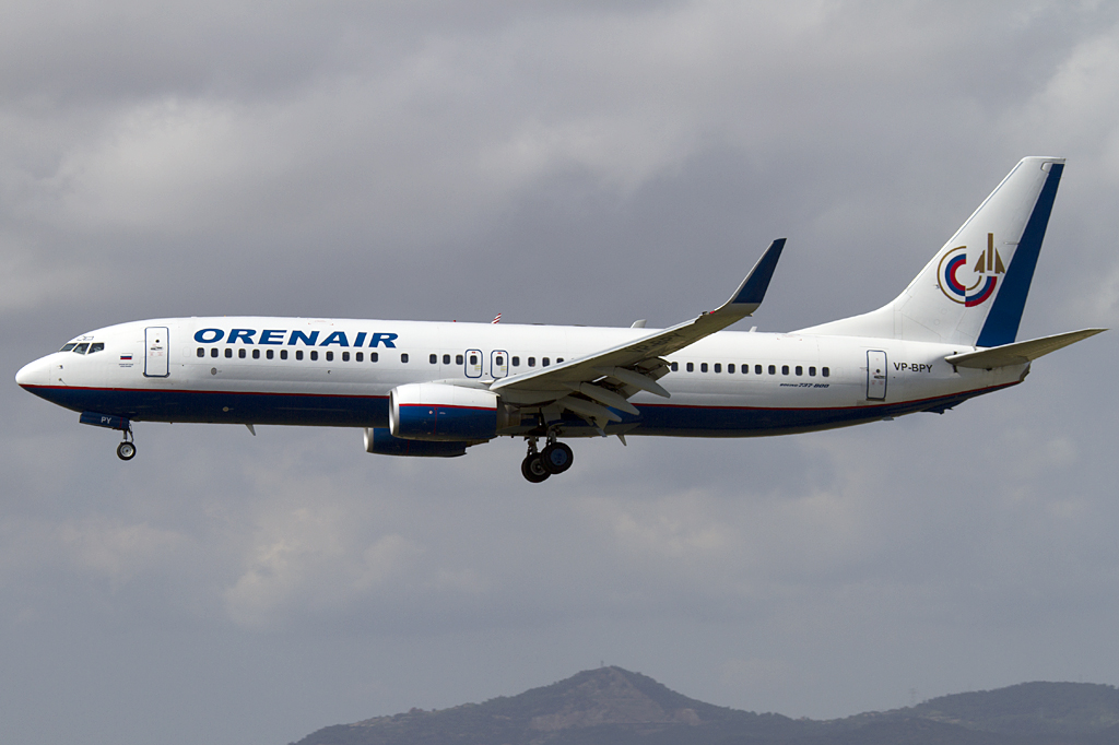 Orenair, VP-BPY, Boeing, B737-83N, 10.09.2010, BCN, Barcelona, Spain



