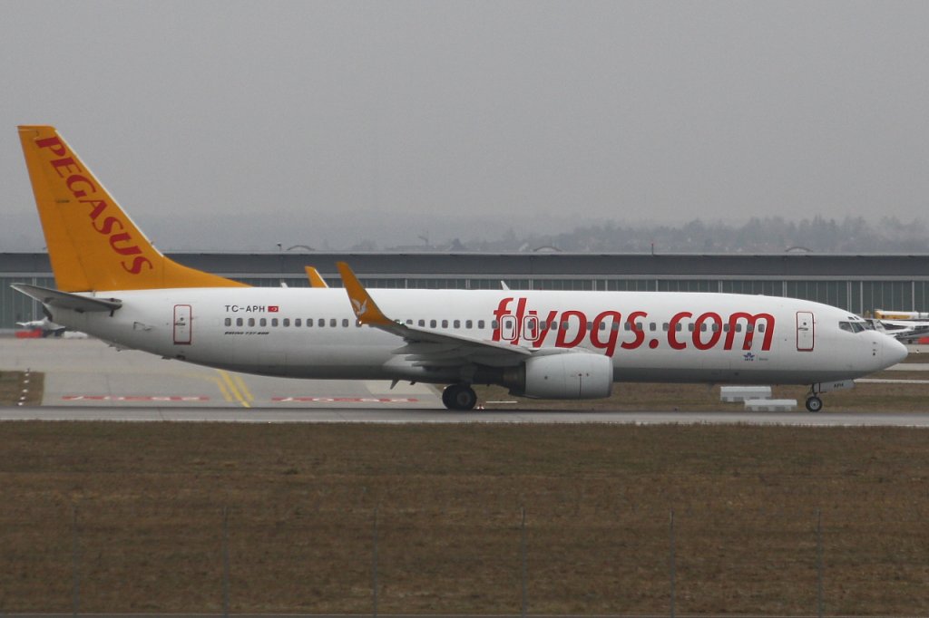 Pegasus Airlines 
Boeing 737-8S3 
TC-APH
STR Stuttgart [Echterdingen], Germany
06.03.11