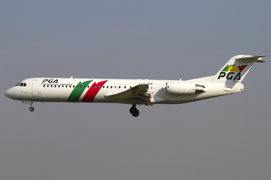 Portugalia Airlines, CS-TPE, Fokker, F-100, 06.09.2010, BCN, Barcelona, Spain



