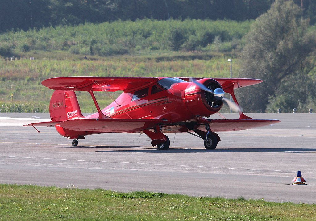 Private Beechcraft D 17S Staggerwing N96H bei der Ankunft auf der ILA am 13.09.2012