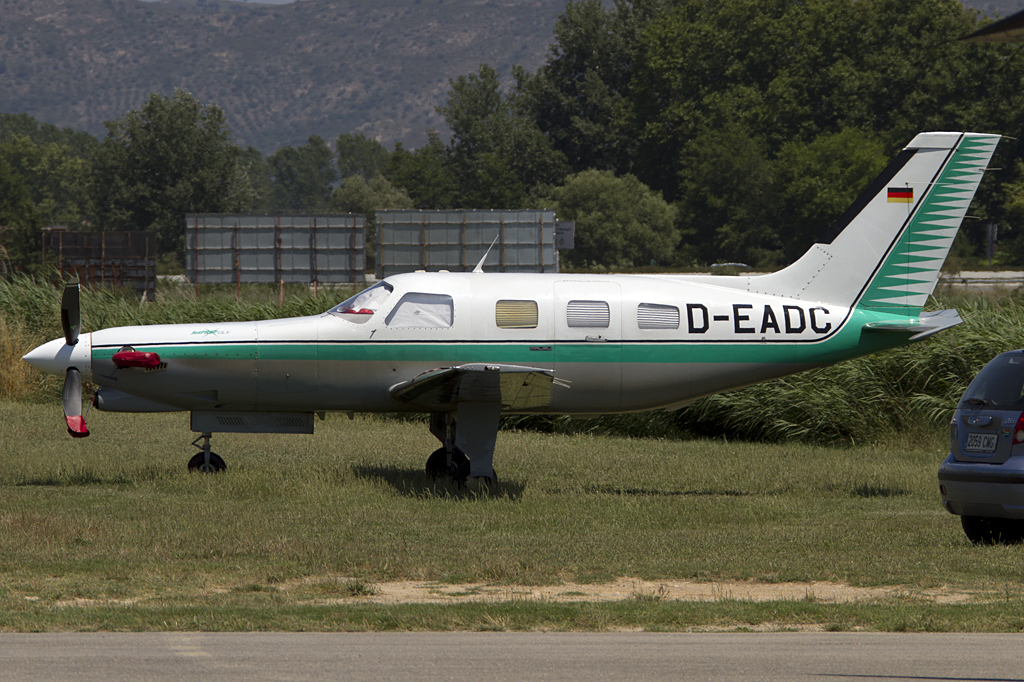 Private, D-EADC, Piper, PA-46 Mailbu, 22.06.2011, LEAP, Empuriabrava, Spain 



