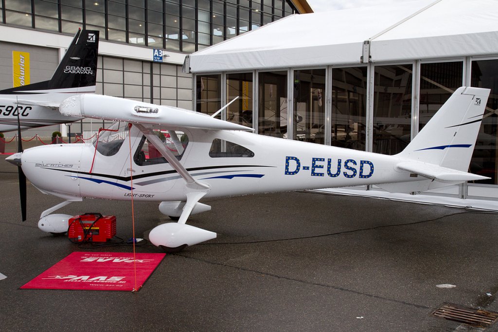 Private, D-EUSD, Cessna, 162 Skycatcher, 21.04.2012, FDH, Friedrichshafen, Germany



