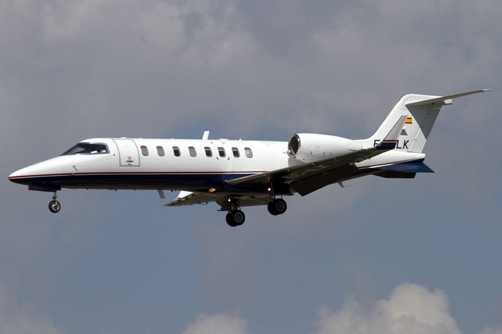 Private, EC-ILK, Bombardier, Learjet 45, 10.09.2010, BCN, Barcelona, Spain 



