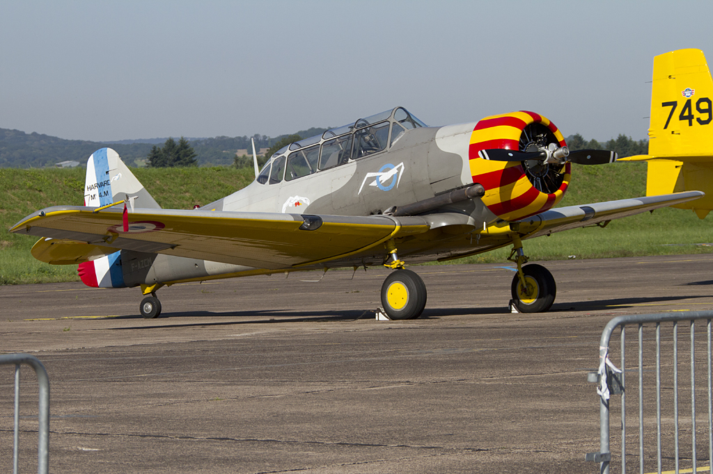 Private, F-AZCM, North America, AT-6 Harvard, 03.07.2011, LFSX, Luxeuil, France


