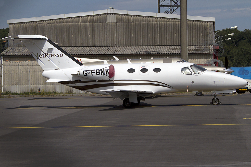 Private, G-FBNK, Cessna, 510 Citation Mustang, 04.08.2012, GVA, Geneve, Switzerland 




