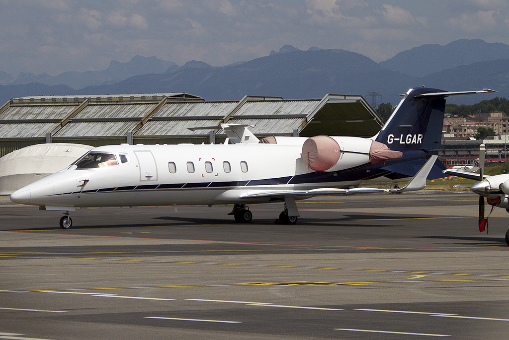 Private, G-LGAR, Bombardier, Learjet 60, 04.08.2012, GVA, Geneve, Switzerland 




