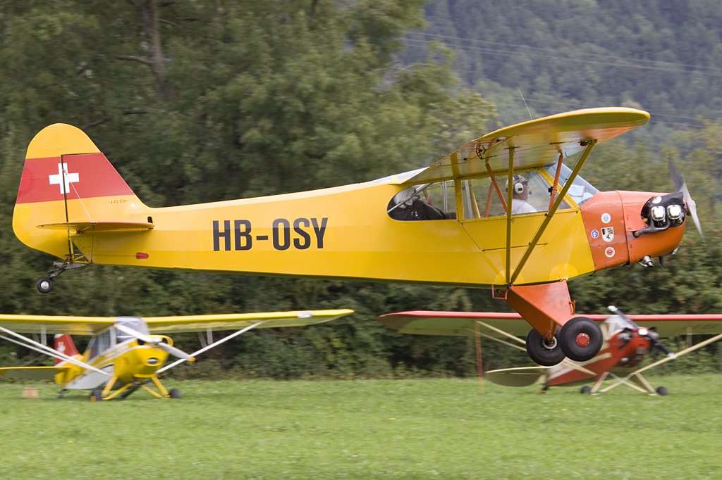 Private, HB-OSY, Piper, L4H Cub, 22.08.2009, Kestenholz, Switzerland 

