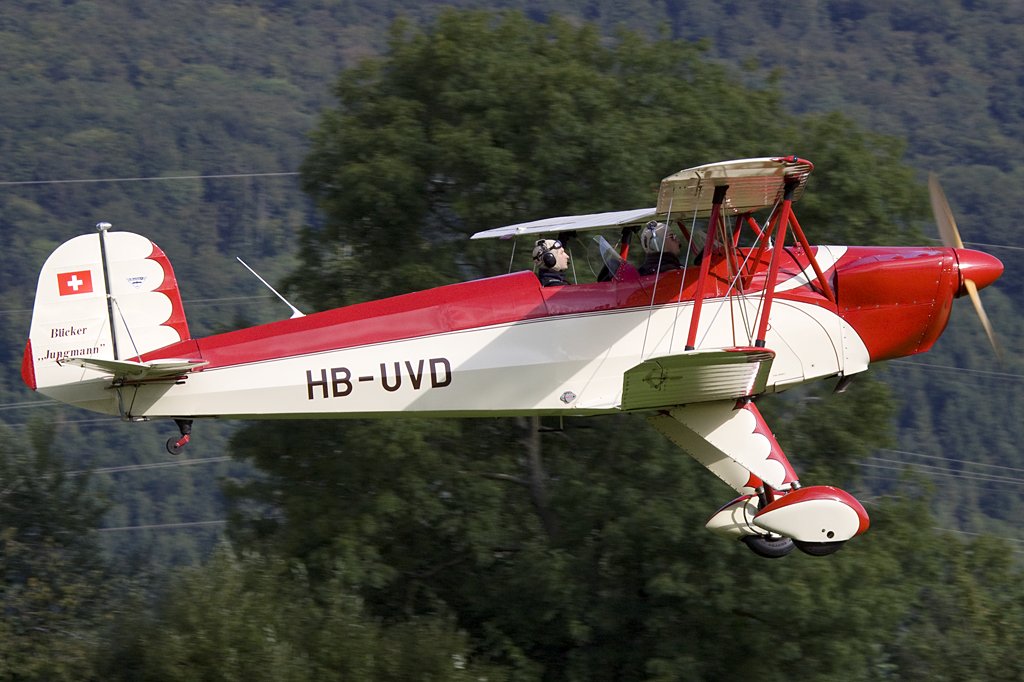 Private, HB-UVD, Buecker, 131E Jungmann, 22.08.2009, Kestenholz, Switzerland

