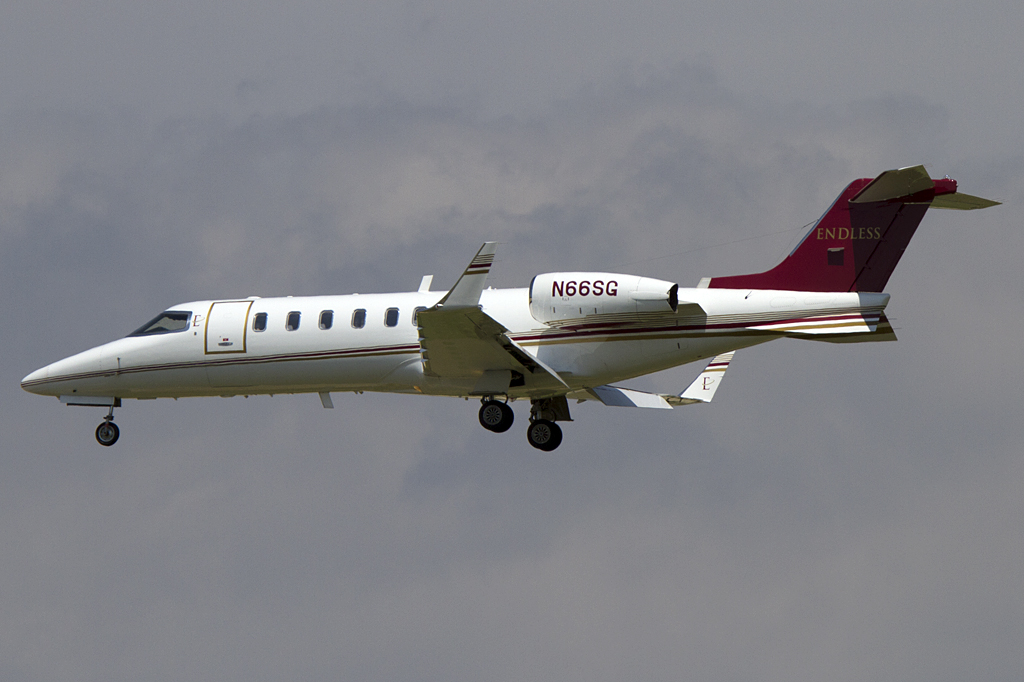 Private, N66SG, Bombardier, Learjet 45, 18.06.2011, BCN, Barcelona, Spain 





