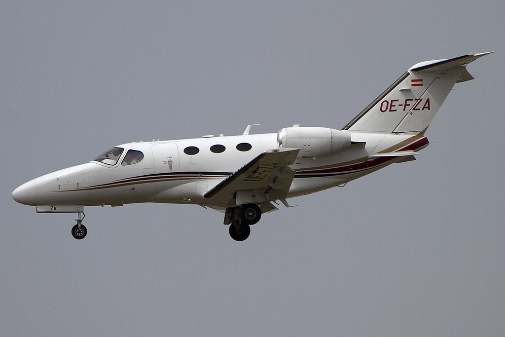 Private, OE-FZA, Cessna, 510 Citation Mustang, 08.09.2012, BCN, Barcelona, Spain 




