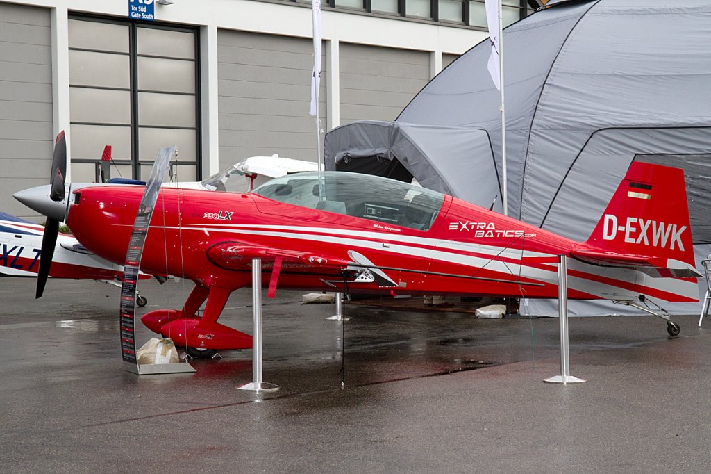 Private,D-EXWK, Extra, EA-330LC, 21.04.2012, FDH, Friedrichshafen, Germany 


