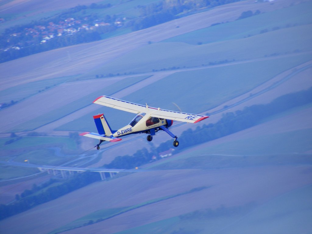 PZL 104 Wilga 35 nach dem F-Schleppeinsatz ber Gera (EDAJ) am 22.9.2012